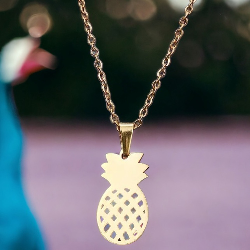 Gold Pineapple Necklace Stainless Steel Tropical Fruit Pendant Chain 18"